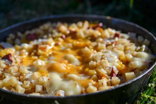 Cheesy potato hash